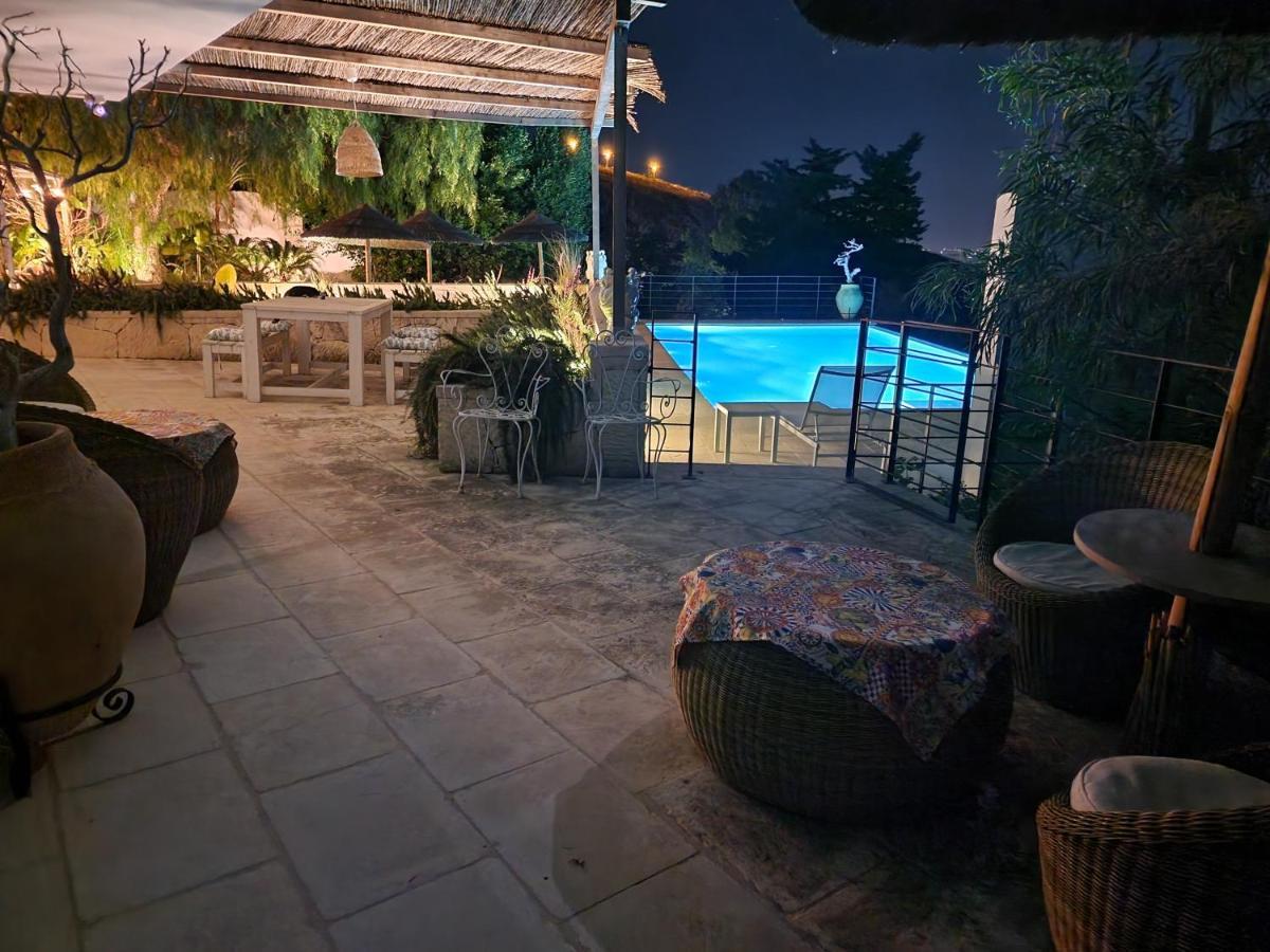 Casa Del Mandorlo Apartment โนโต ภายนอก รูปภาพ