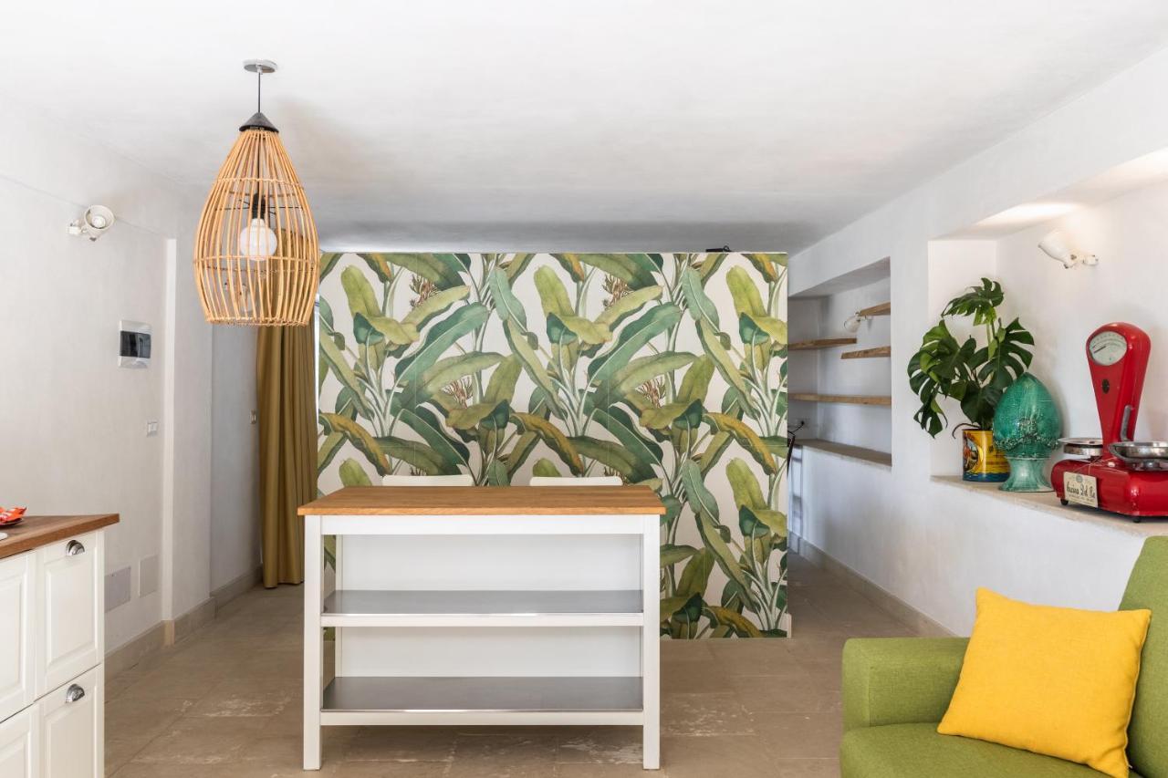 Casa Del Mandorlo Apartment โนโต ภายนอก รูปภาพ